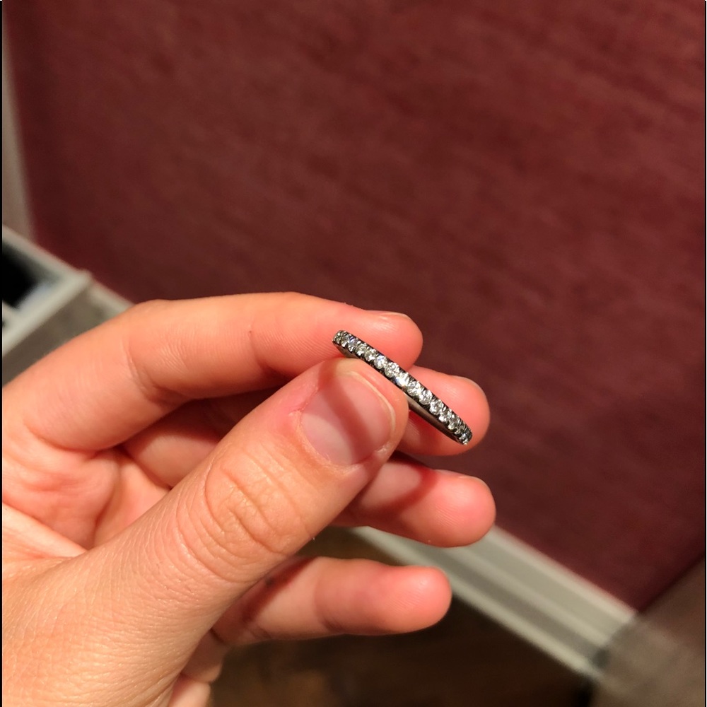 Diamond ring